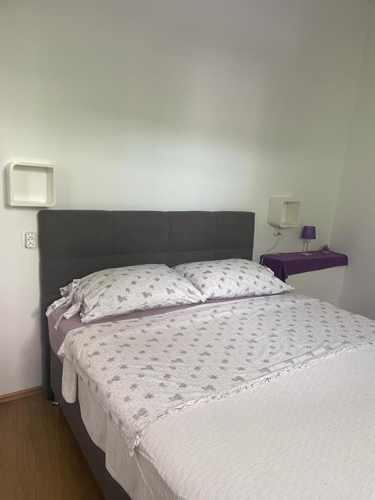 Apartments Dalia House Хвар Экстерьер фото