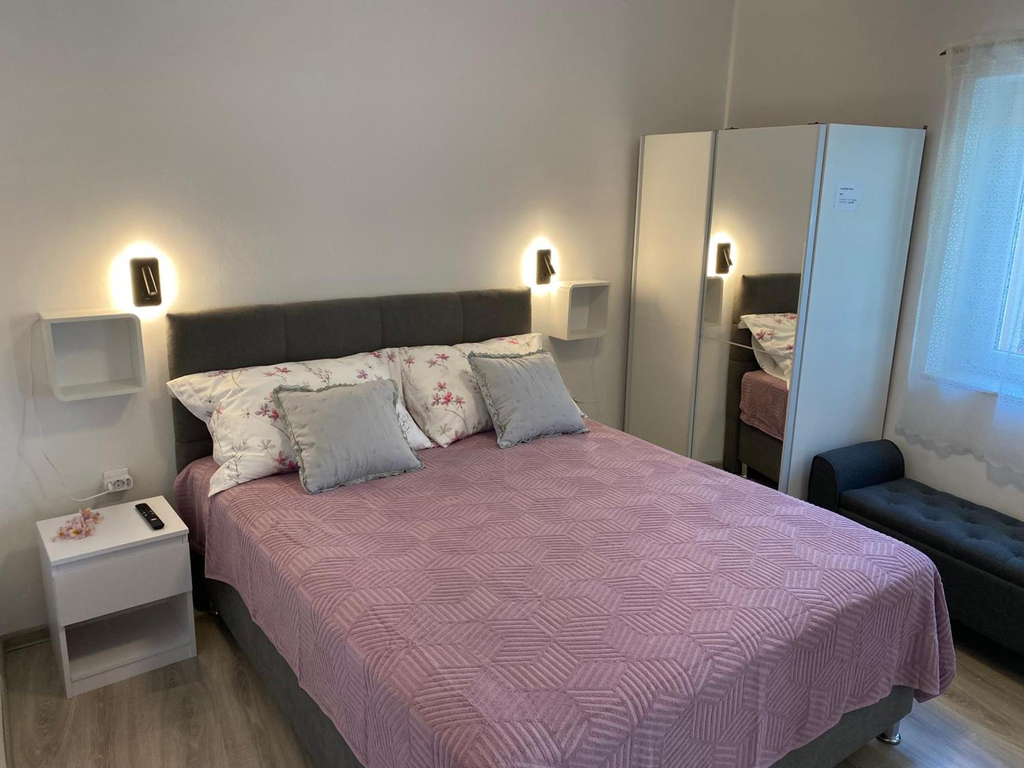 Apartments Dalia House Хвар Экстерьер фото